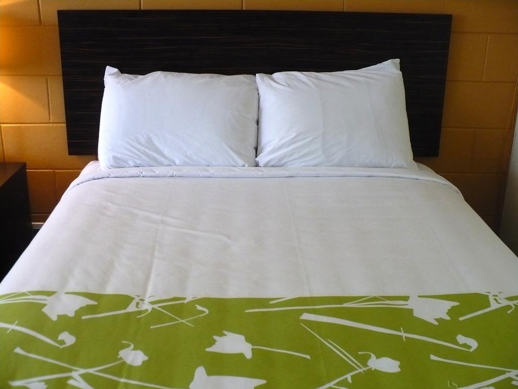 Westgate Inn Portage la Prairie Zimmer foto